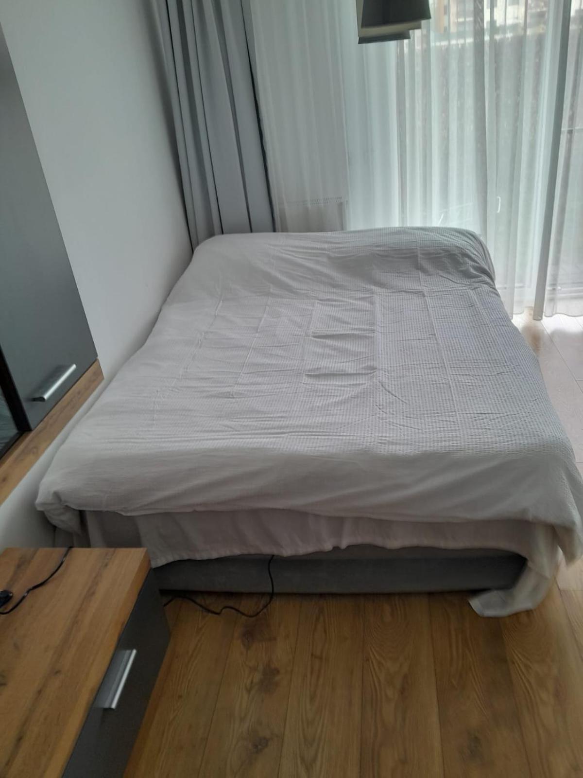 Coresi, 2 Camere, Sleeps 6 Large Private Garden Apartment Pets Welcome Braşov Buitenkant foto